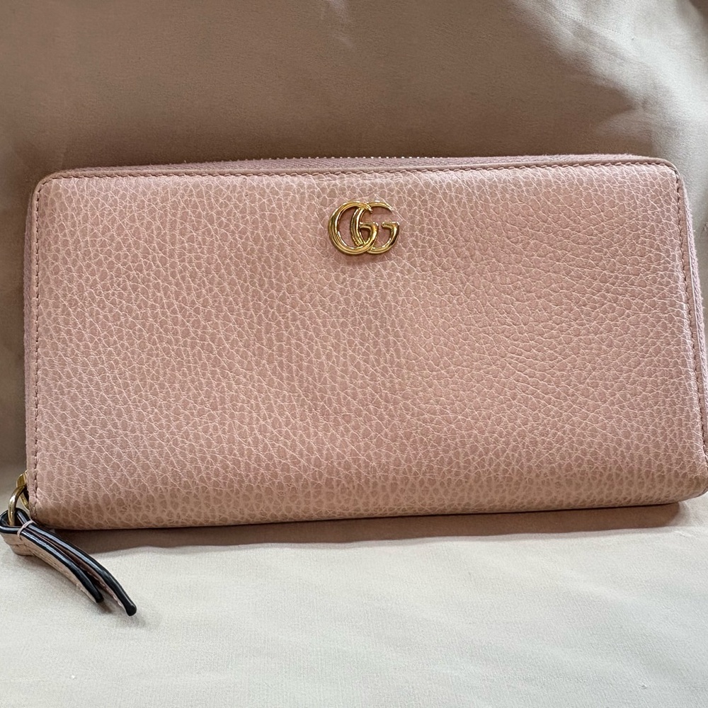 Gucci zippy wallet blush pink